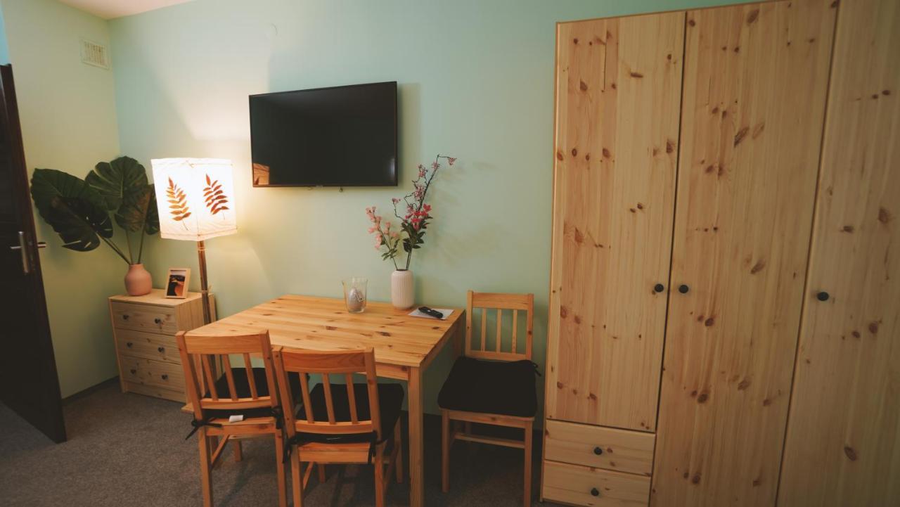 Płock Mcew Studnia Bed & Breakfast エクステリア 写真