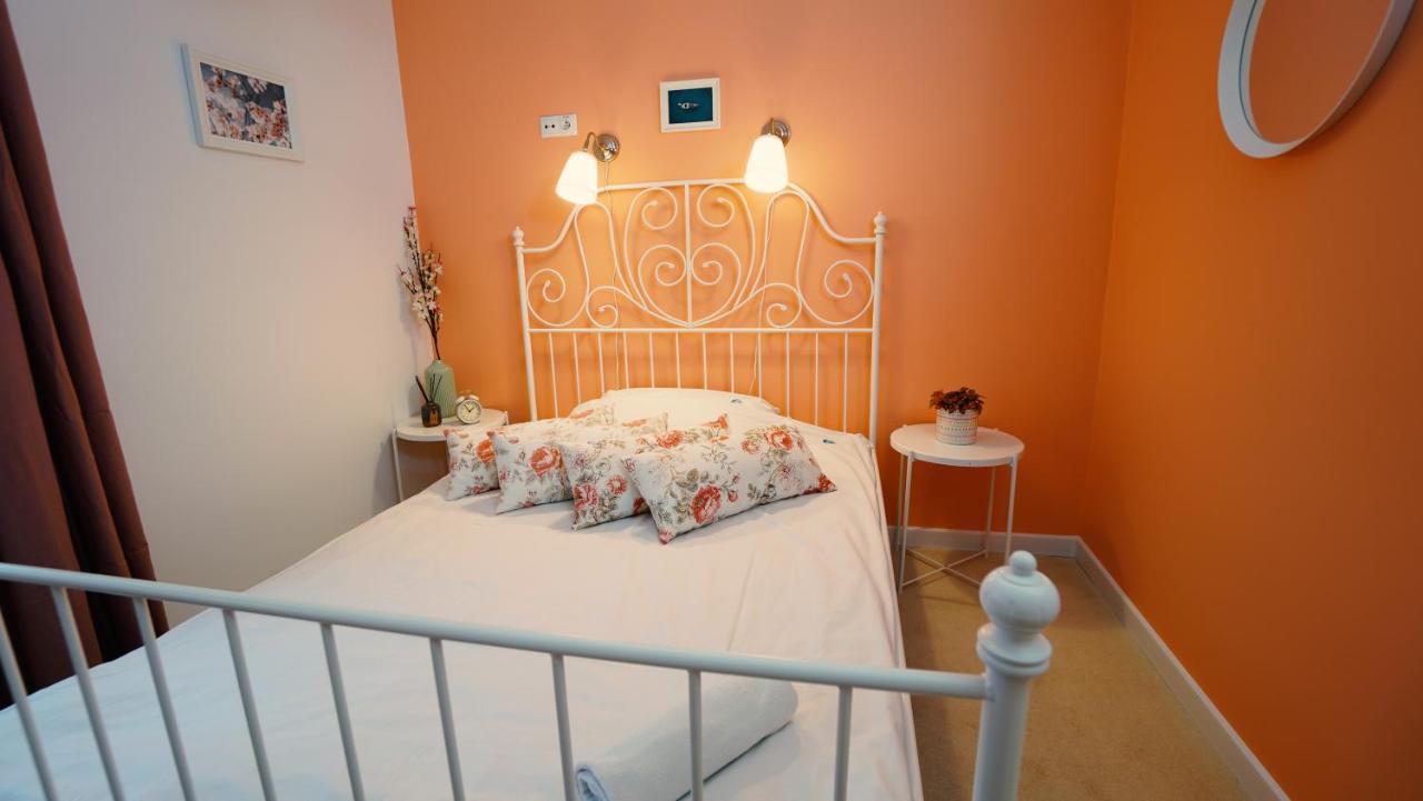 Płock Mcew Studnia Bed & Breakfast エクステリア 写真