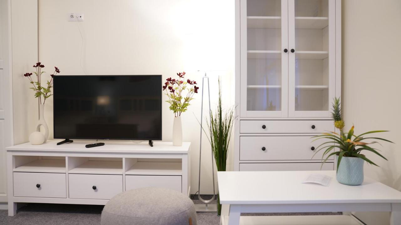 Płock Mcew Studnia Bed & Breakfast エクステリア 写真